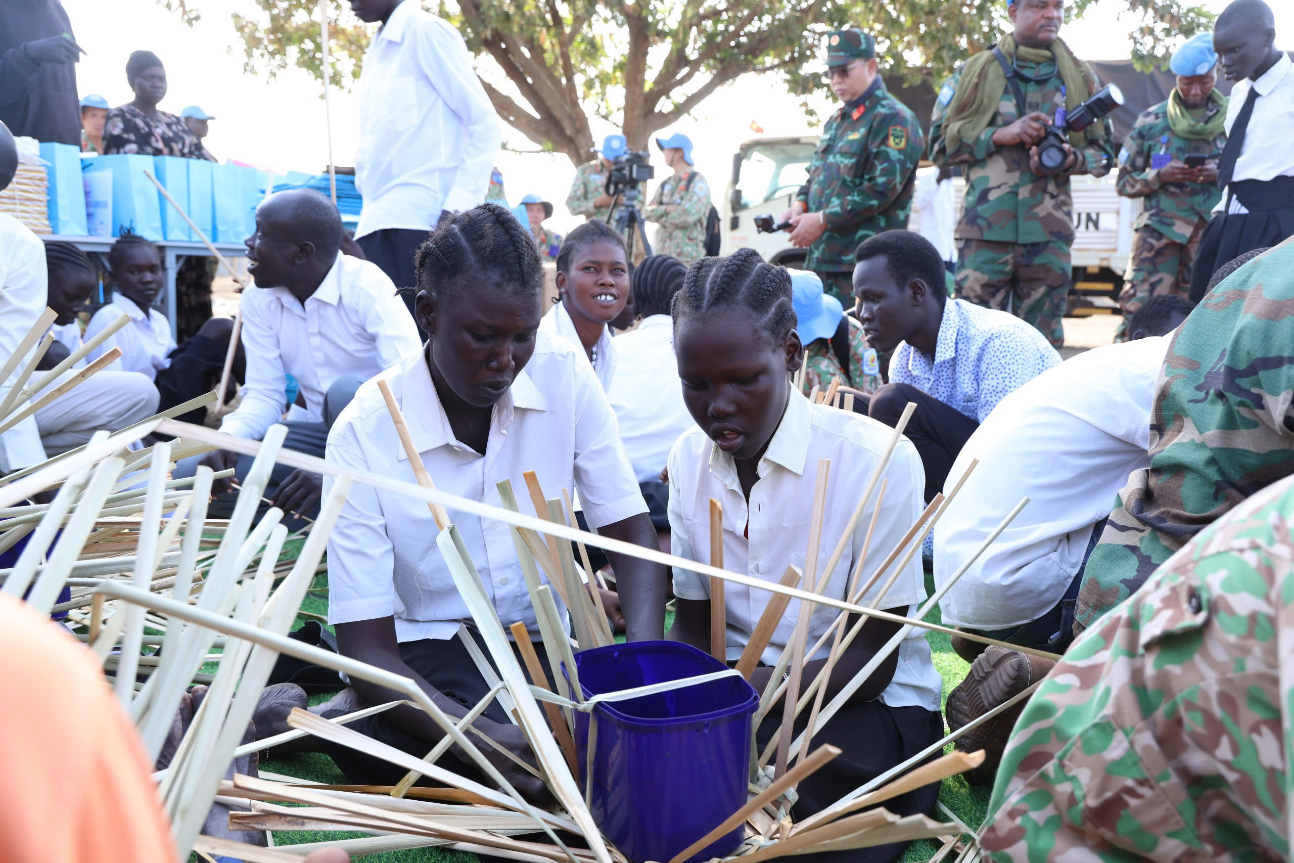 /UploadStore/admin/260219 bdvc don tet/05ffd8682a5ea400fd4f13.jpg